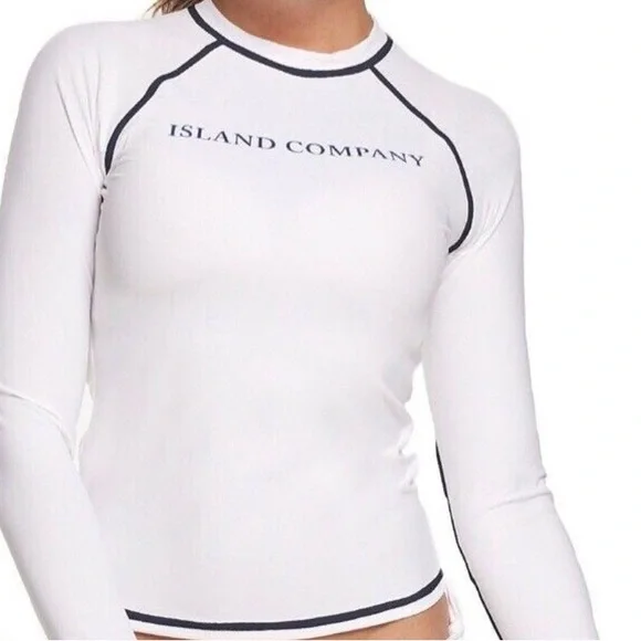 NWT Shirt Island Company - Picture 2 of 2